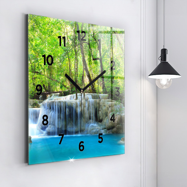 Orologio quadrato Cascata nella foresta