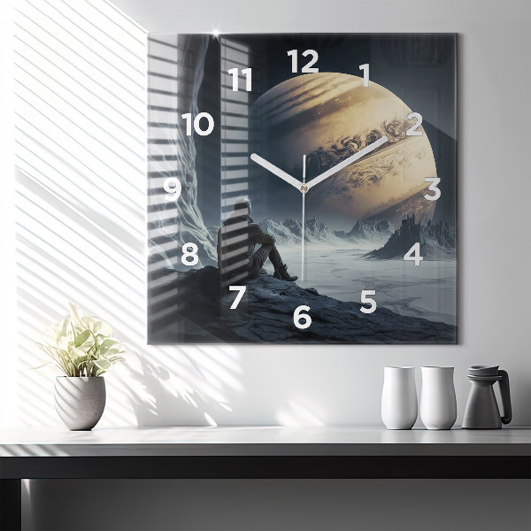 Orologio quadrato Uomo davanti alla luna