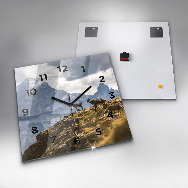Orologio quadrato Capra in Valle d'Aosta