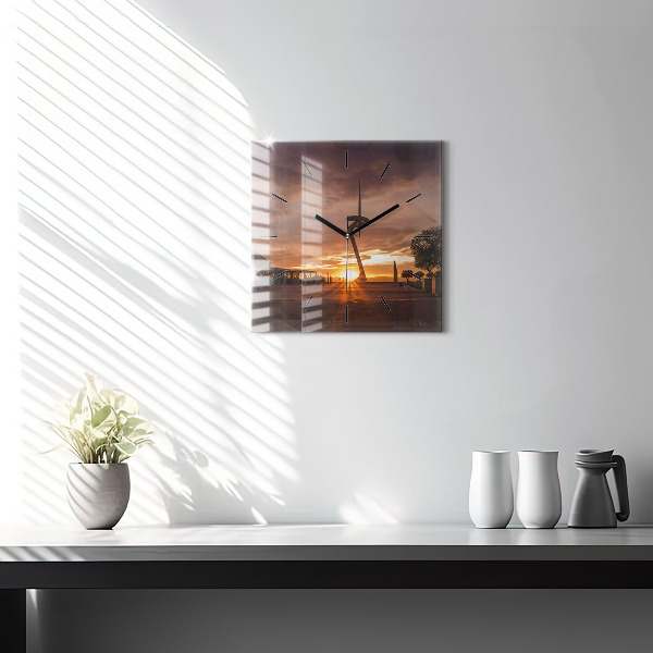 Orologio quadrato Parco Olimpico di Barcellona