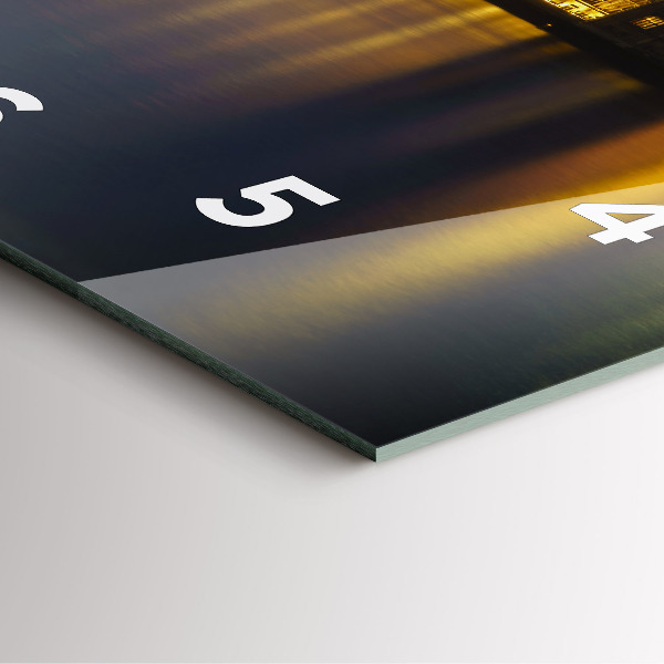 Orologio quadrato Palazzo Winchester Londra