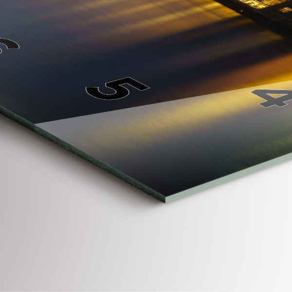 Orologio quadrato Palazzo Winchester Londra