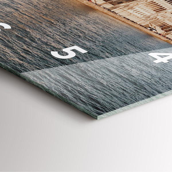 Orologio quadrato Parlamento a Budapest