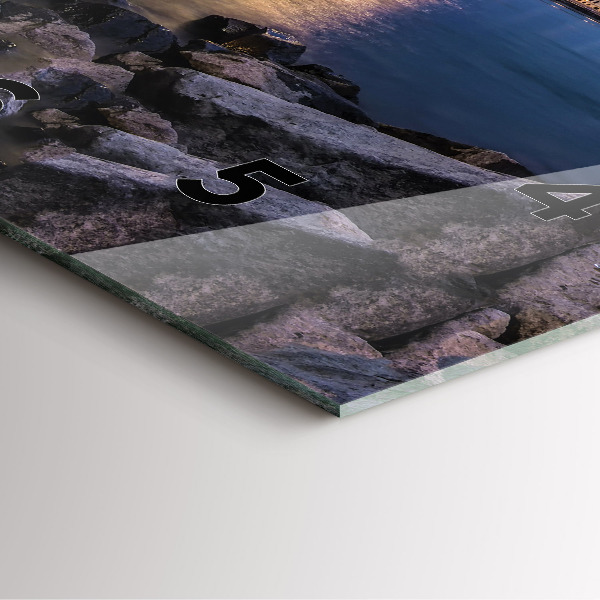 Orologio quadrato Costa rocciosa sotto il ponte