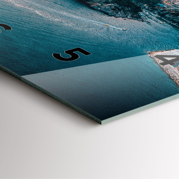 Orologio quadrato Isola in Croazia