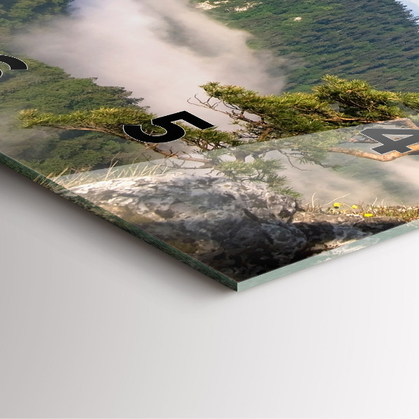 Orologio quadrato in vetro Picco Sokolica nei Monti Pieniny