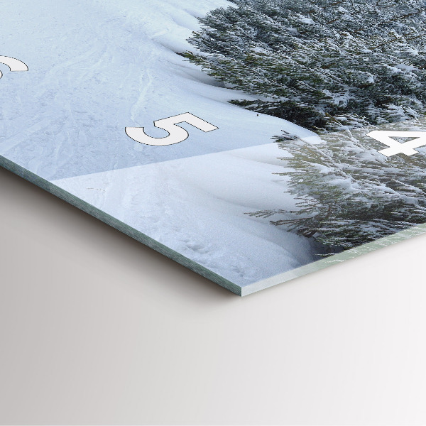 Orologio quadrato Monti dei Giganti della Repubblica Ceca in inverno