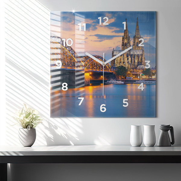 Orologio quadrato Vista del municipio