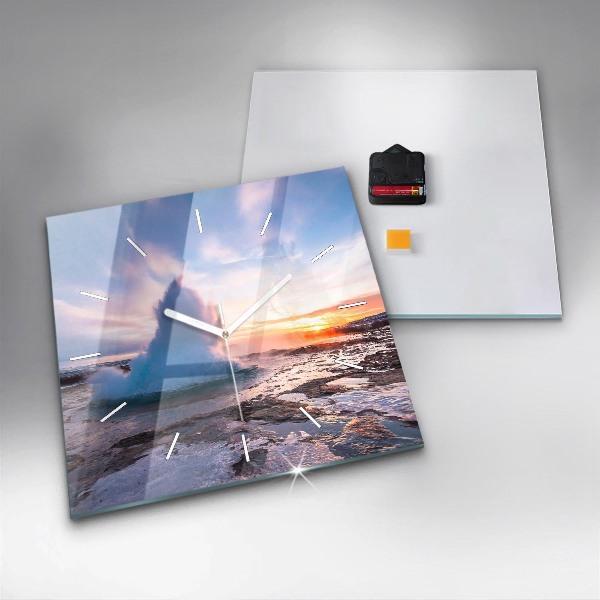 Orologio quadrato Geyser sull'isola d'Islanda