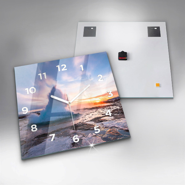 Orologio quadrato Geyser sull'isola d'Islanda