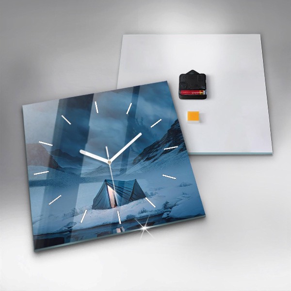 Orologio quadrato Tenda sulle montagne dell'Islanda