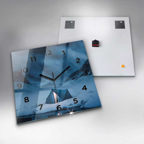 Orologio quadrato Tenda sulle montagne dell'Islanda