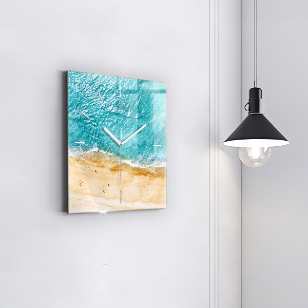 Orologio quadrato in vetro gente spiaggia mare