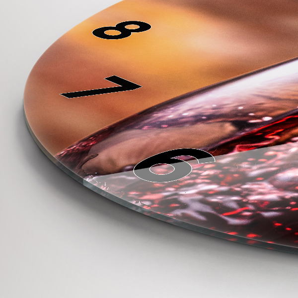 Orologio rotondo Un bicchiere di vino rosso