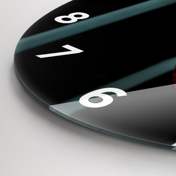 Orologio rotondo Una bottiglia di vino