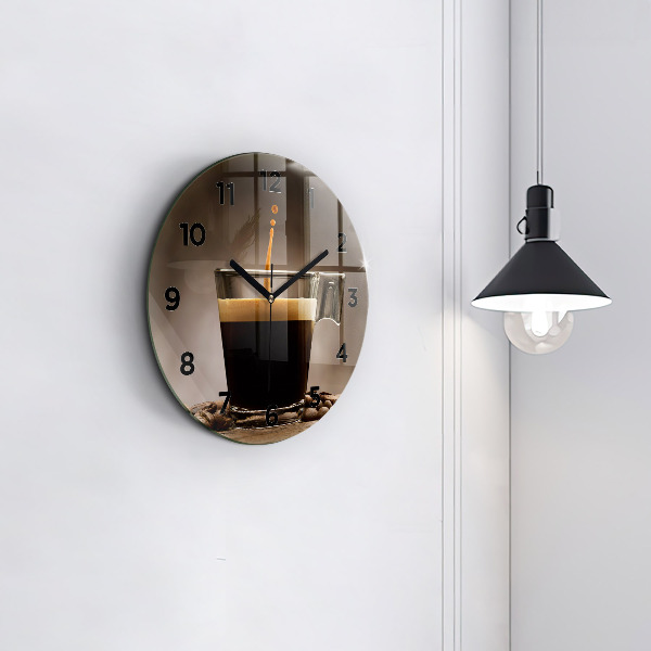 Orologio rotondo in vetro Una tazza di caffè