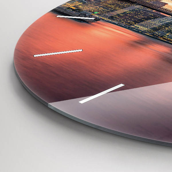 Orologio rotondo Fiume orientale di New York