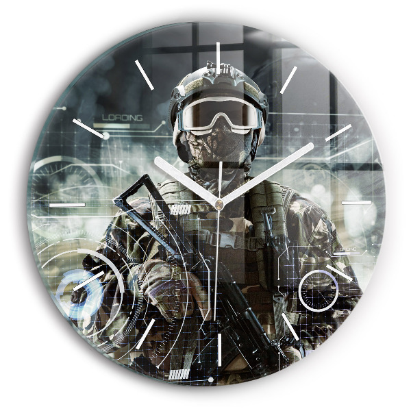 Orologio rotondo Soldato con una pistola