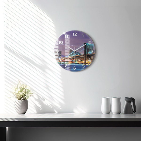 Orologio rotondo Ponte di Brooklyn e East River