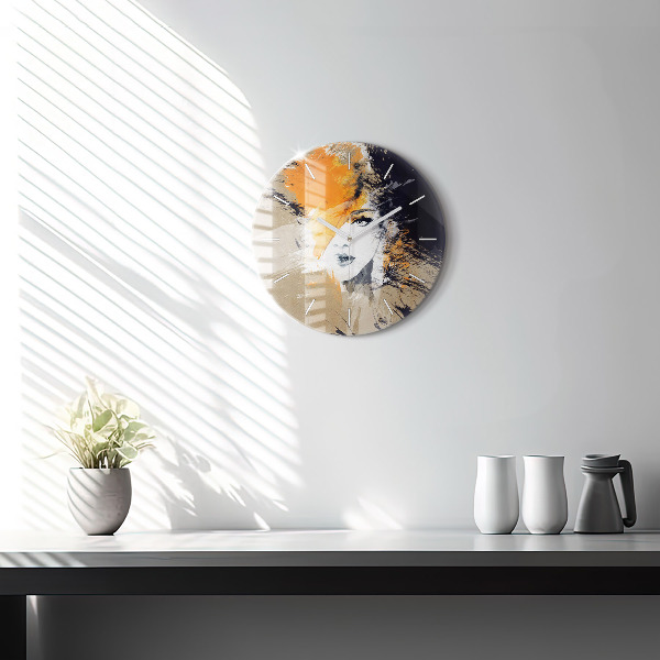 Orologio rotondo Ritratto di donna astratto