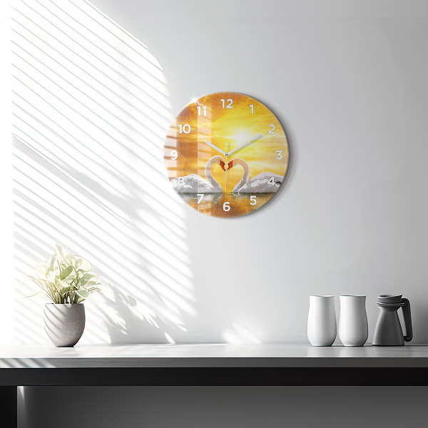 Orologio rotondo in vetro Cigni innamorati