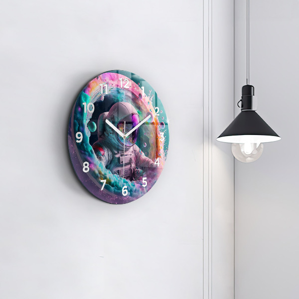 Orologio rotondo in vetro Cosmonauta e nuvole colorate
