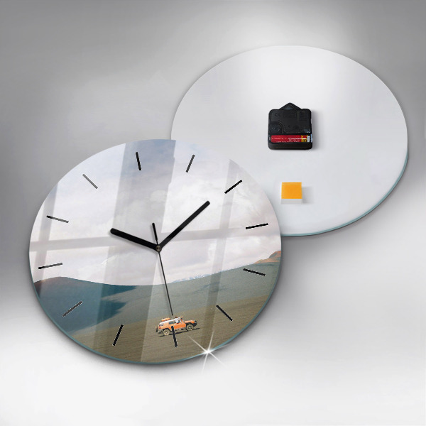 Orologio rotondo in vetro Veicolo nel deserto della Kamchatka