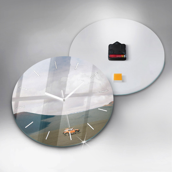 Orologio rotondo in vetro Veicolo nel deserto della Kamchatka