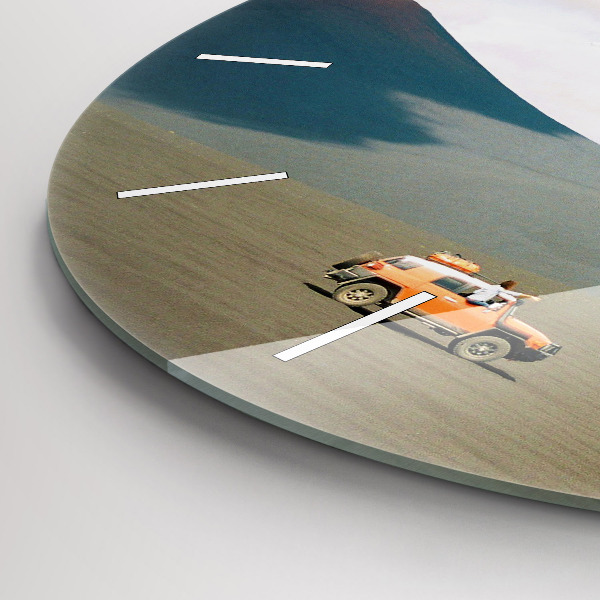 Orologio rotondo in vetro Veicolo nel deserto della Kamchatka