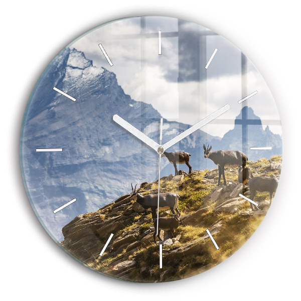Orologio rotondo in vetro Capra in Valle d'Aosta
