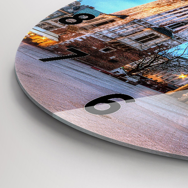 Orologio rotondo Piazza del Mercato Principale di Cracovia