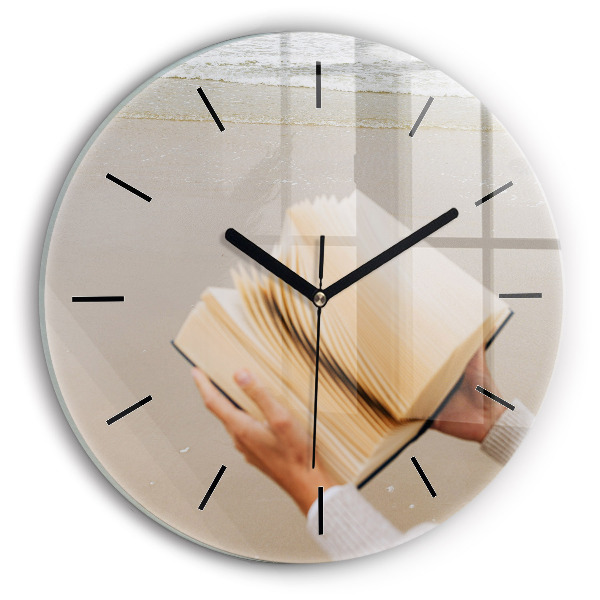 Orologio rotondo in vetro Un momento con un libro