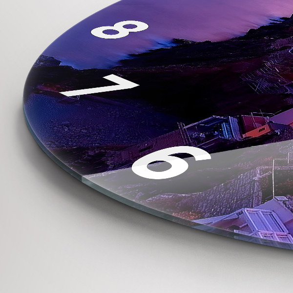 Orologio rotondo in vetro Case vicino al lago