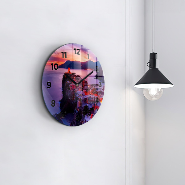 Orologio rotondo in vetro Case vicino al lago