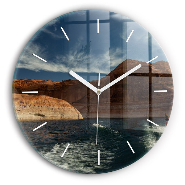 Orologio rotondo in vetro Persona sugli sci d'acqua
