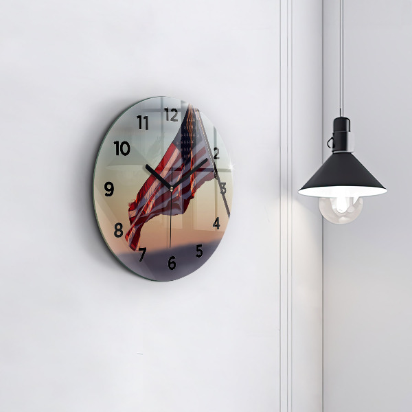 Orologio rotondo in vetro Bandiera degli Stati Uniti che sventola
