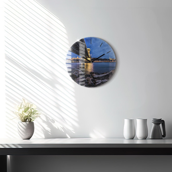 Orologio rotondo in vetro Costa rocciosa sotto il ponte