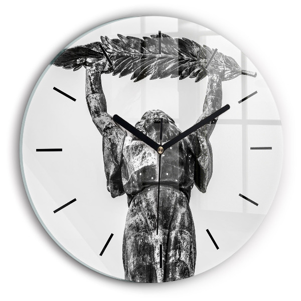 Orologio rotondo in vetro Statua della Libertà a Budapest