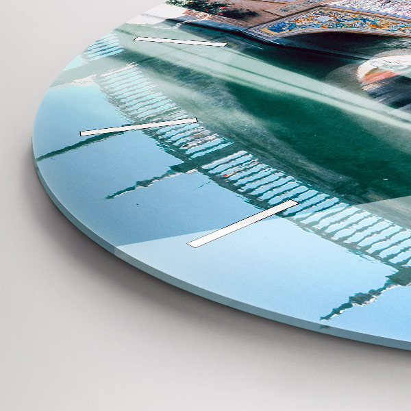 Orologio rotondo in vetro Plaza de Espana a Siviglia