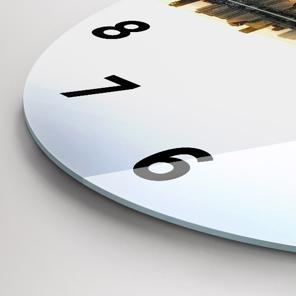 Orologio rotondo in vetro Una città sul fiume