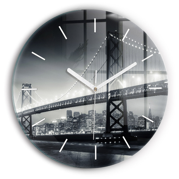 Orologio rotondo Ponte di San Francisco di notte